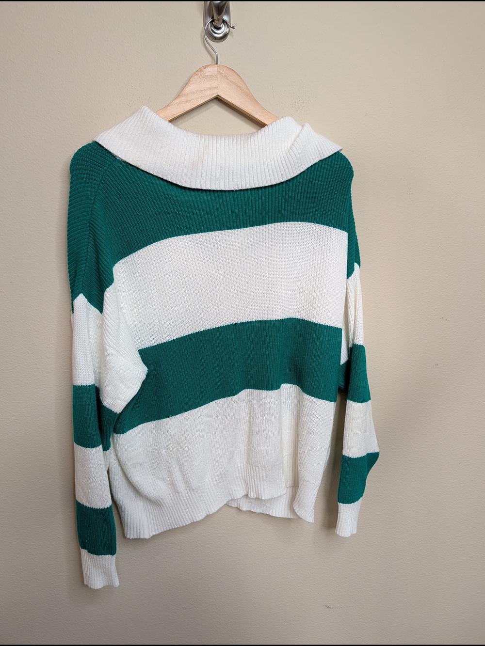 NWT Tahari White Green Stripe Polo Collar Sweater Size XL - Picture 6 of 8